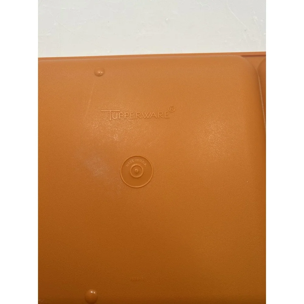 Tupperware Cafeteria Trays Set Of 4 Vintage Divided Plastic Brown Orange Yellow